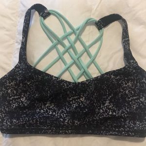 Free to be wild sorts bra by Lululemon!